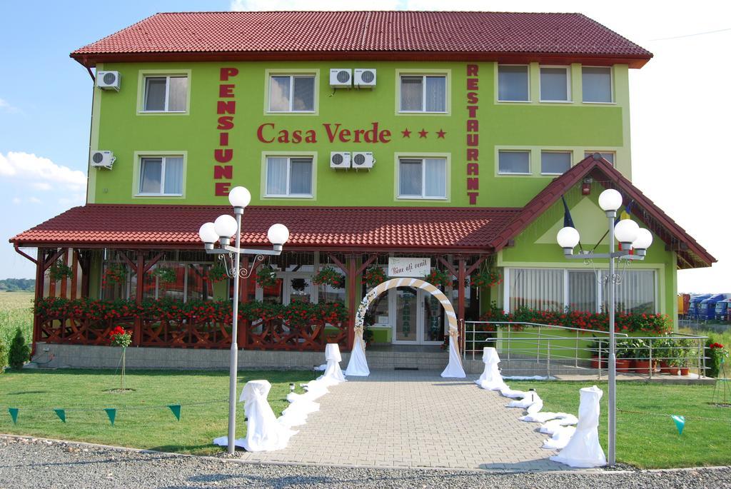 Pensiunea Casa Verde Vladimirescu エクステリア 写真